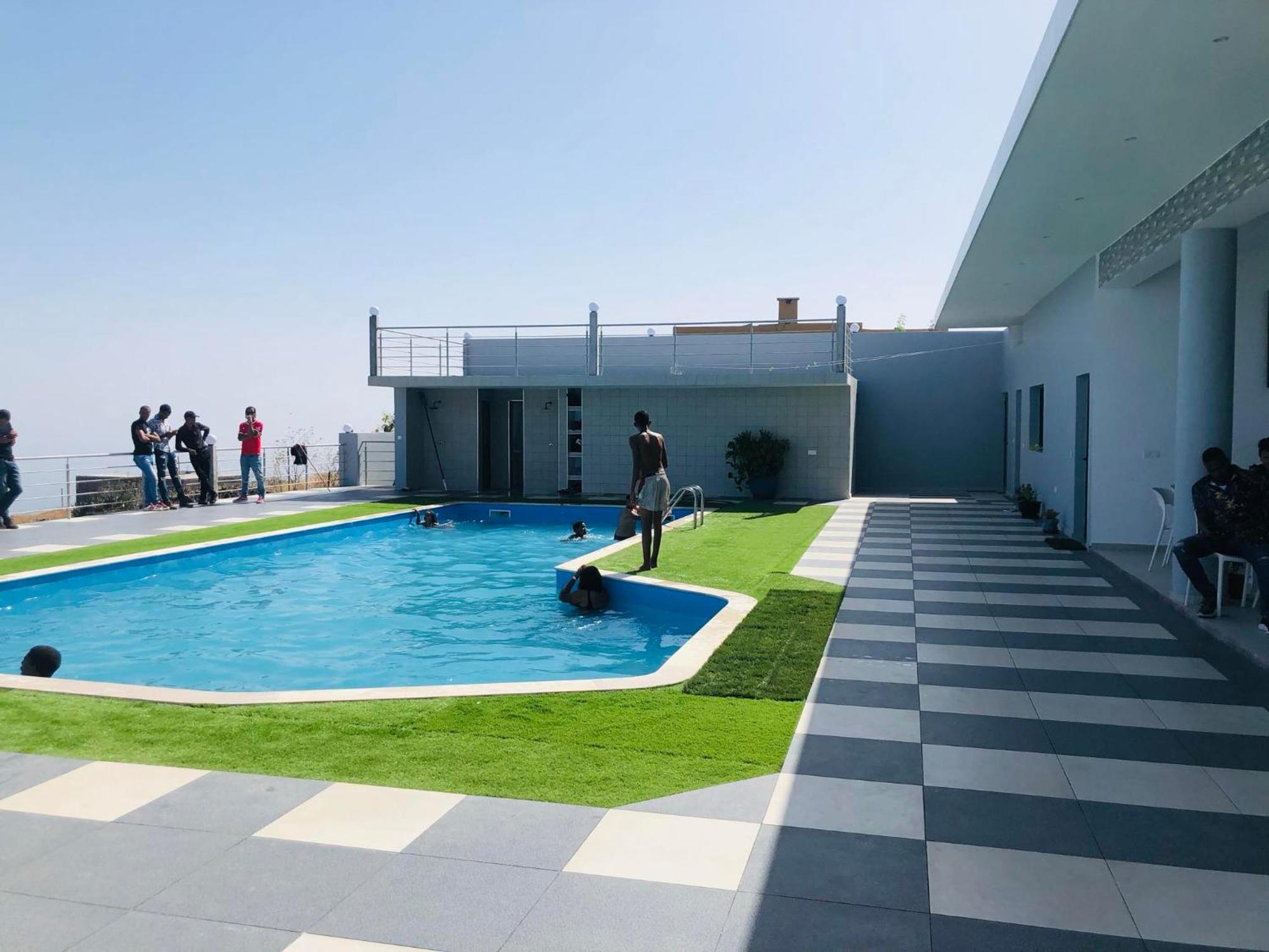 Edificio Cosec Hotel Cova Figueira Εξωτερικό φωτογραφία