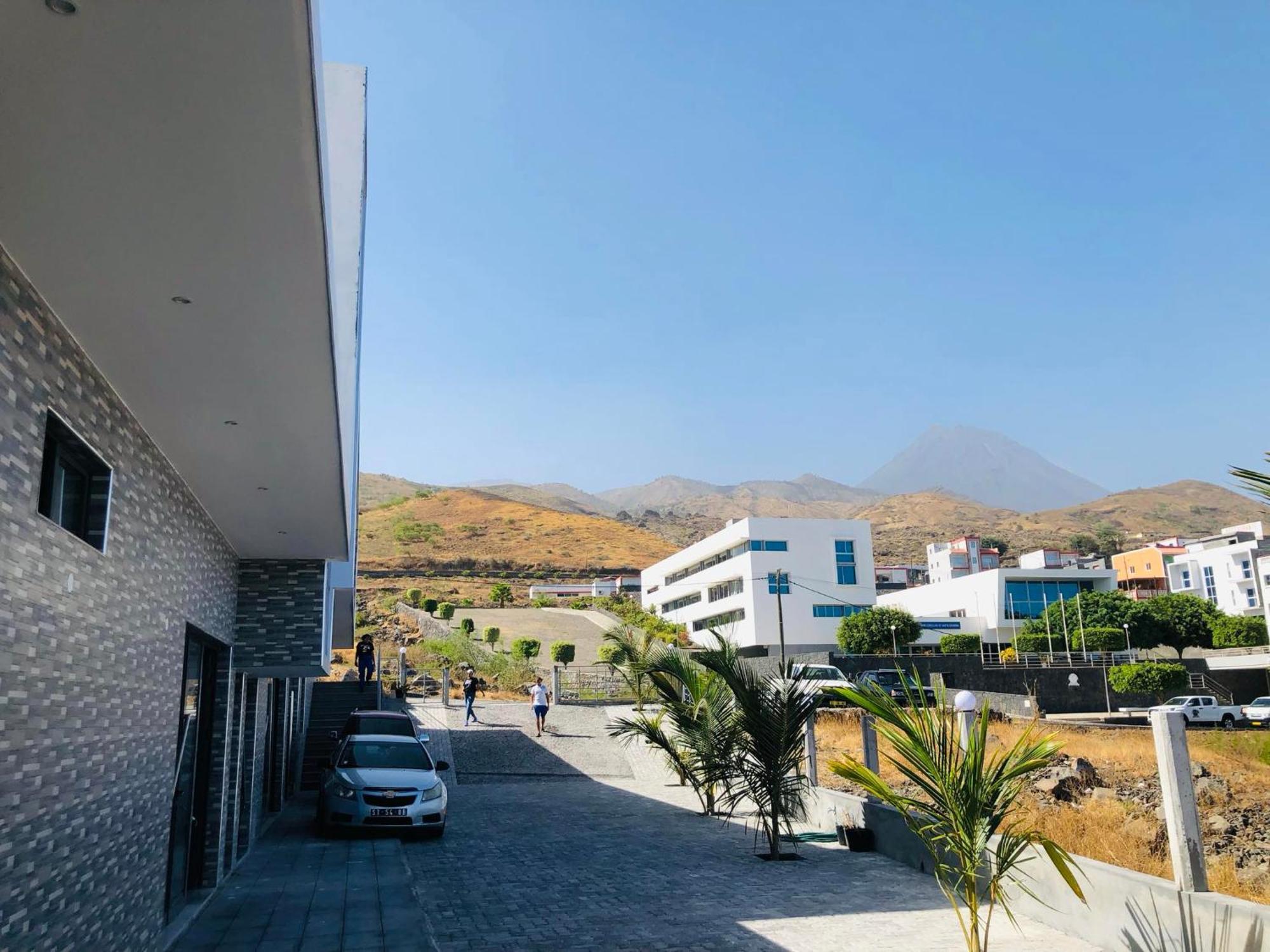 Edificio Cosec Hotel Cova Figueira Εξωτερικό φωτογραφία