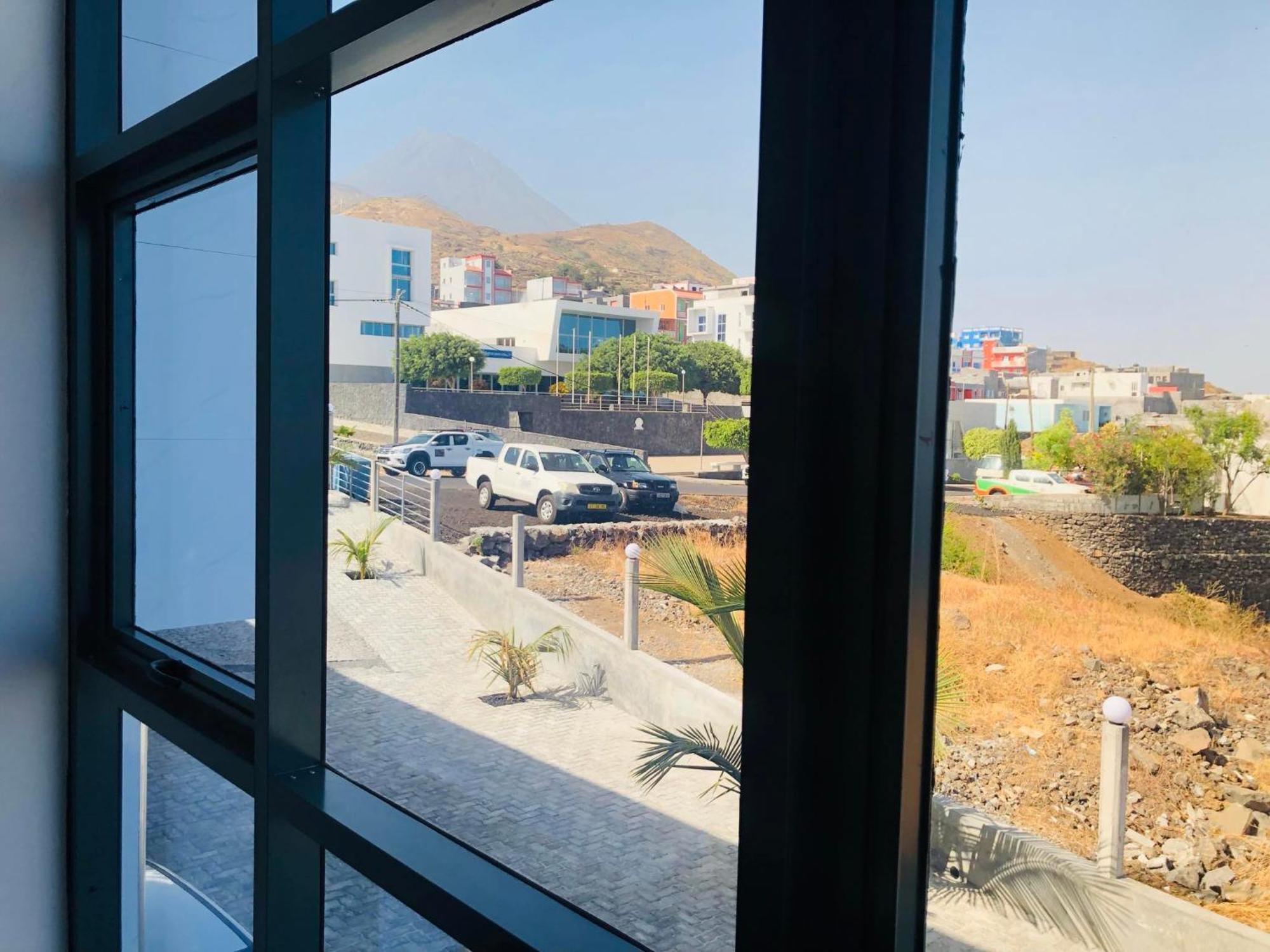 Edificio Cosec Hotel Cova Figueira Εξωτερικό φωτογραφία